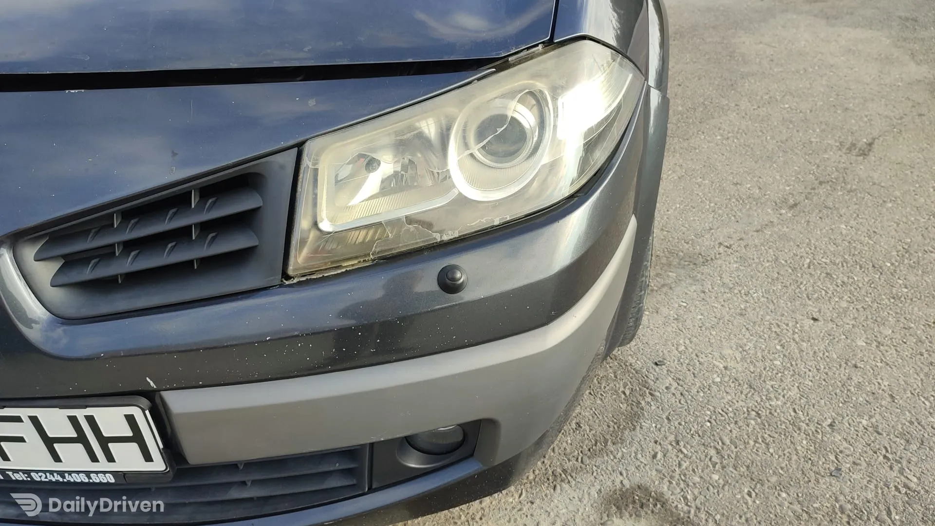 FAR XENON STANGA RENAULT MEGANE 2, EURO 3, 2006,1.9 DIESEL, 88 KW, 120 CP, COD MOTOR F9Q-B8