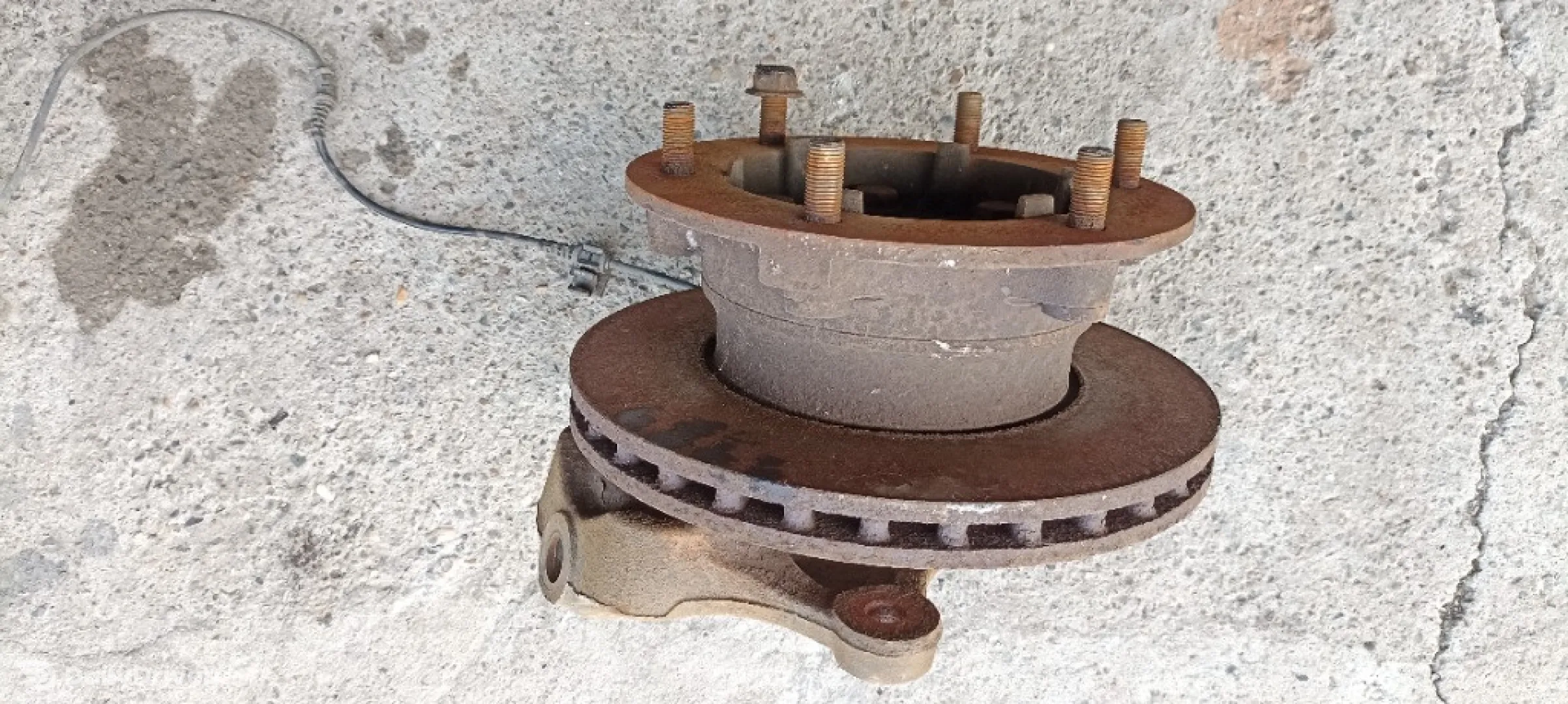 Fuzeta stanga fata Volkswagen Crafter, axa dubla