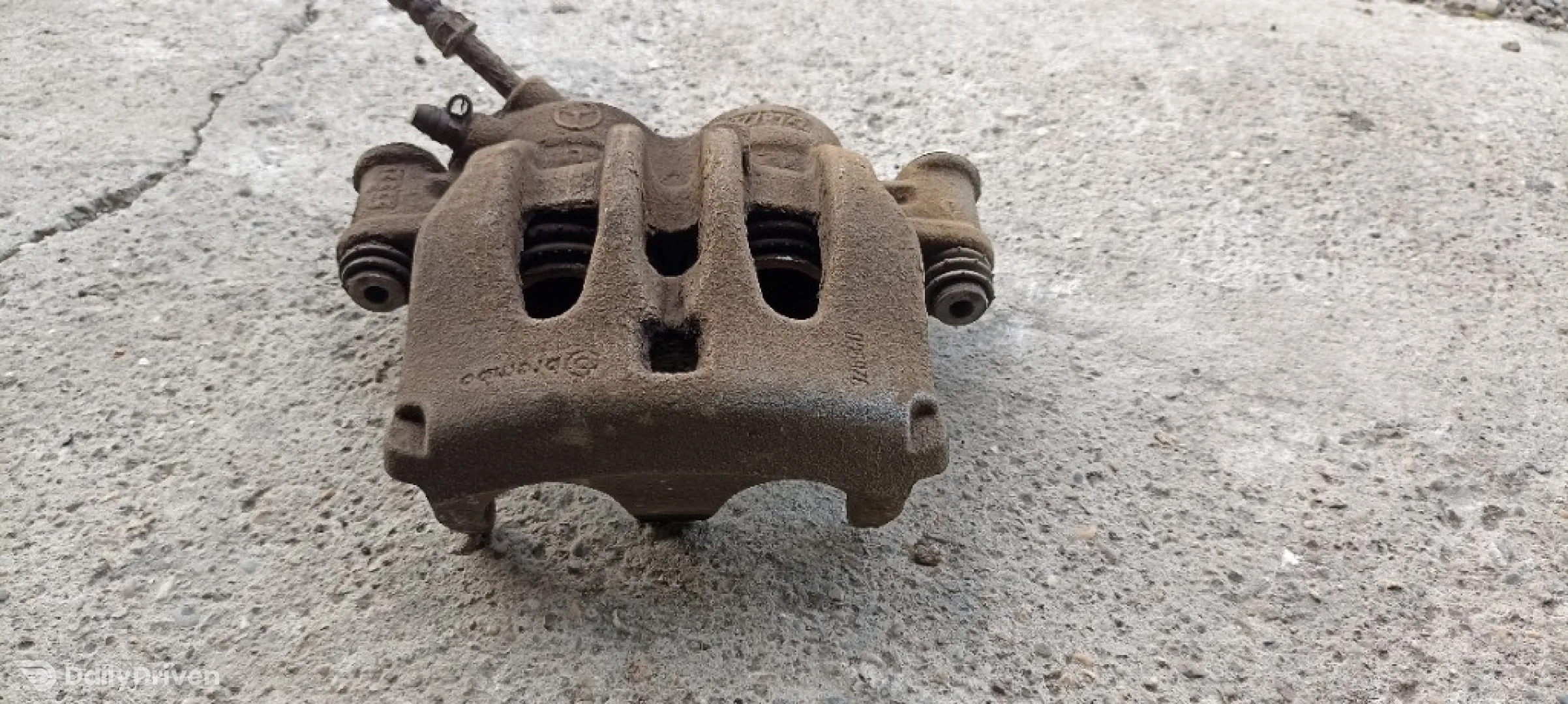 Etrier stanga fata Volkswagen Crafter axa dubla