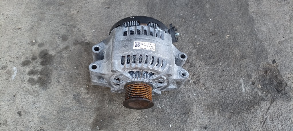 Alternator BMW Seria 4 F82 M4 F83 M4, 7848603