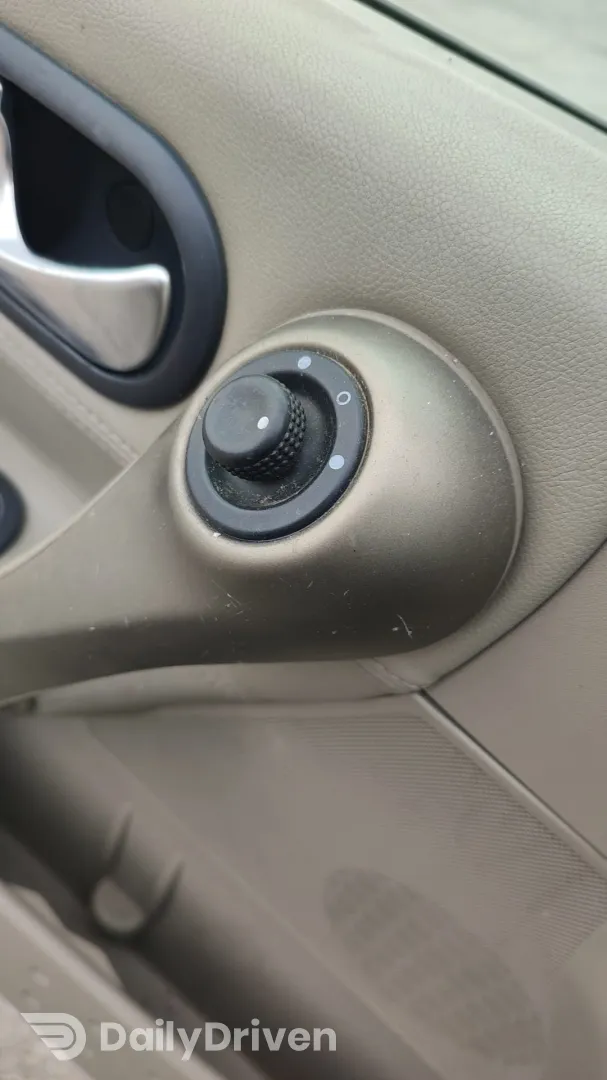 BUTON REGLABIL OGLINZI RENAULT MEGANE 2, EURO 3, 2006,1.9 MOTORINA, 88 KW, 120 CP,COD MOTOR F9Q-B8