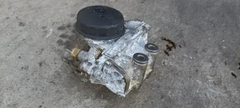 Carcasa filtru ulei BMW X5 F15 benzina, 7854048