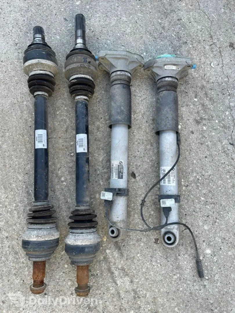 Planetara stanga spate BMW Seria 4 F82 M4, F83 M4, 33212284615