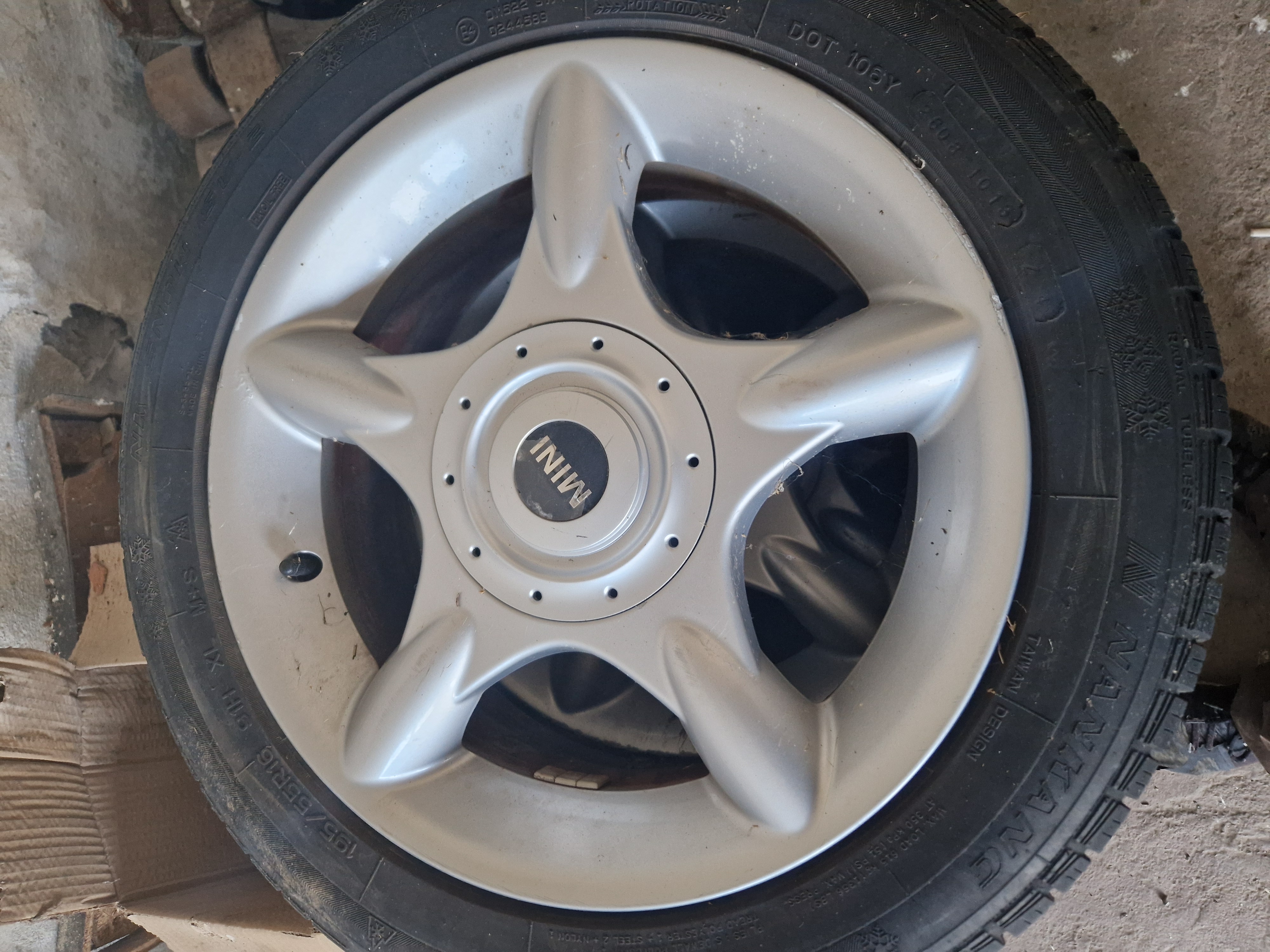 Jante aliaj Mini Cooper r16