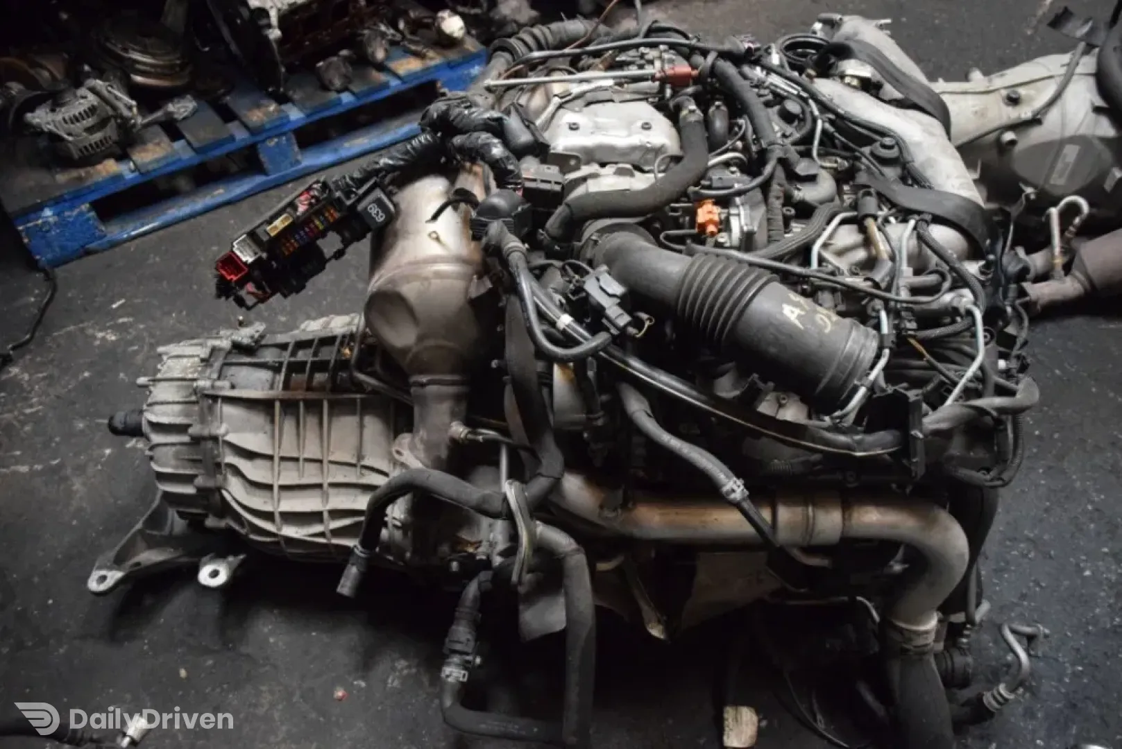 Motor Audi A5.A4 2.7 D 2009 CGK