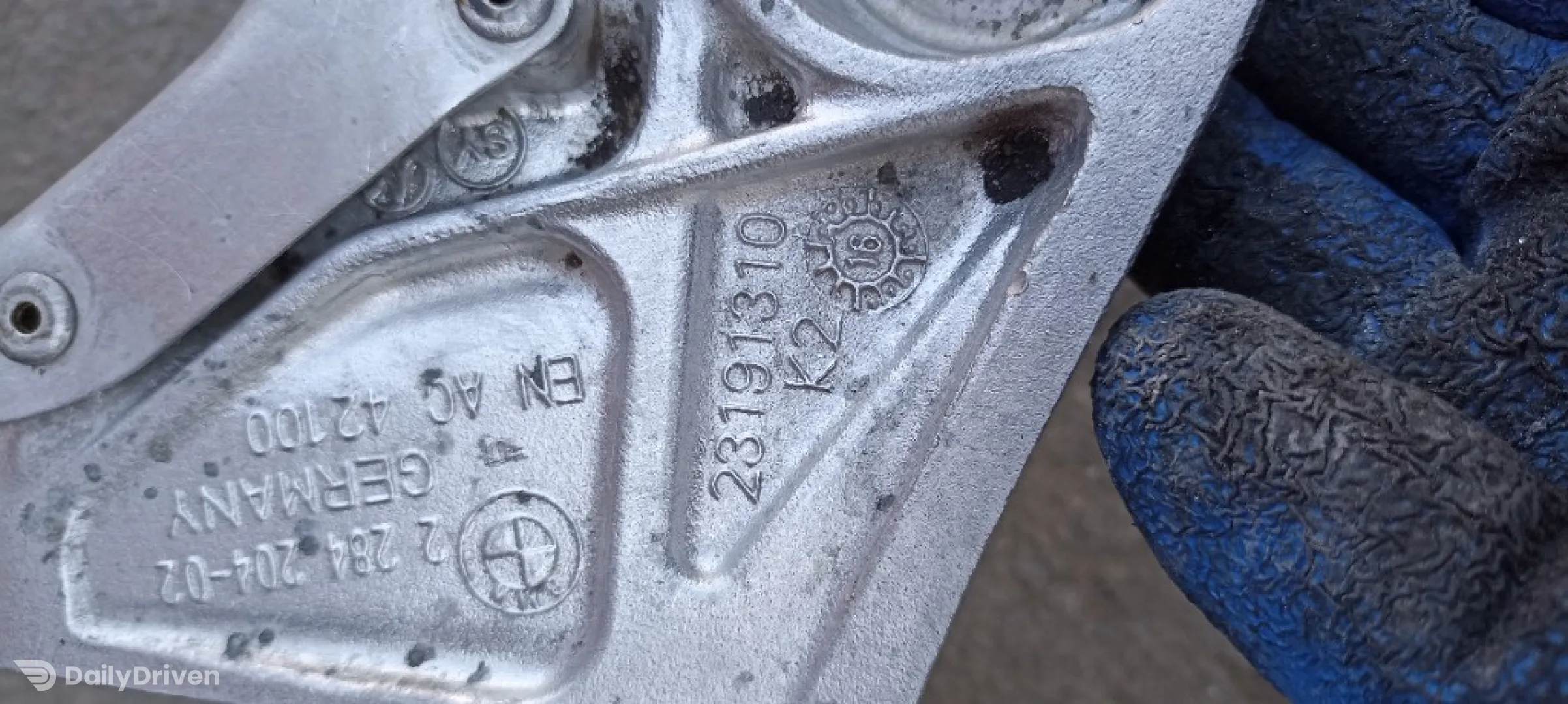 Suport motor dreapta BMW Seria 3 F80 M3, suport motor 2284204, 23191310