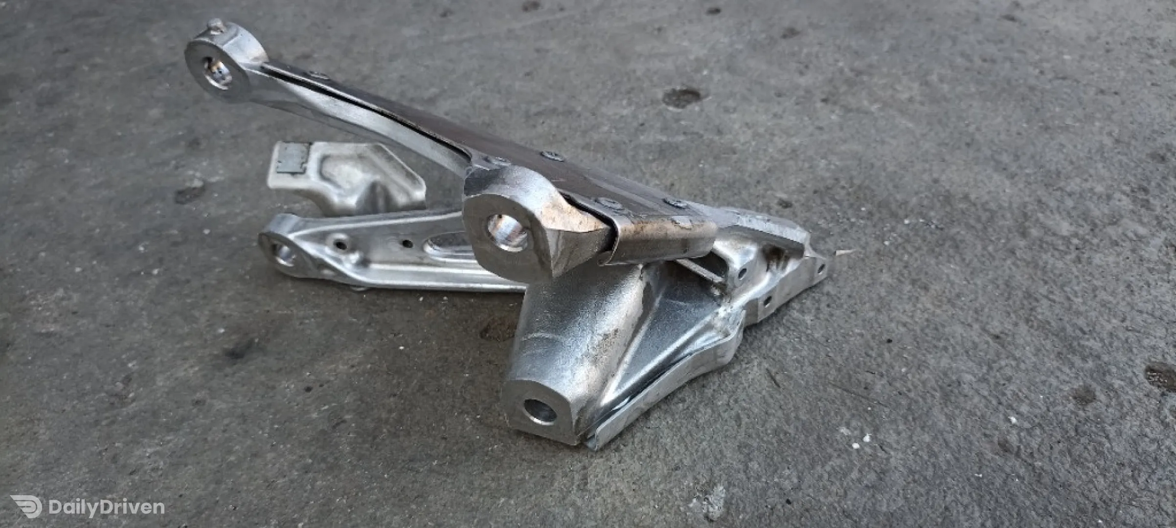 Suport motor dreapta BMW Seria 2 F87 M2, suport motor 2284204, 23191310