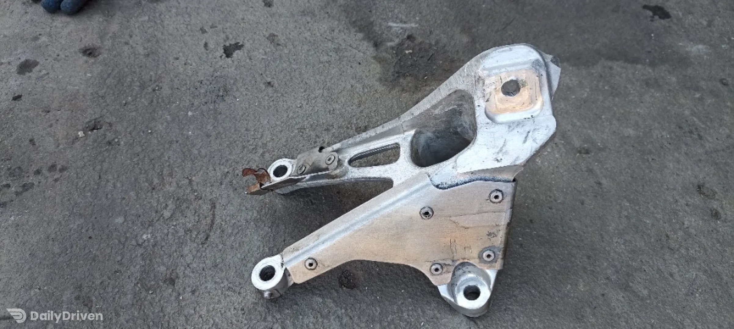 Suport motor dreapta BMW Seria 2 F87 M2, suport motor 2284204, 23191310