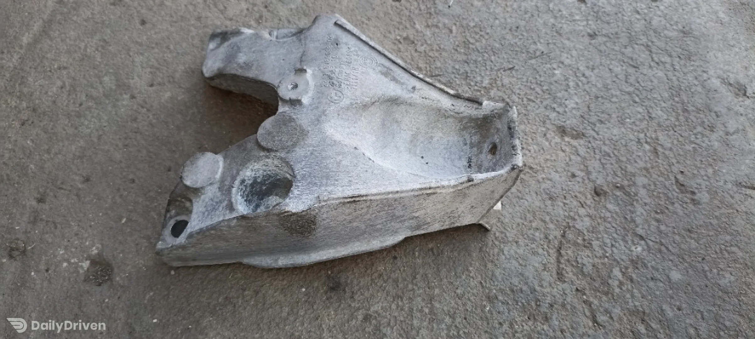 Suport motor stanga BMW Seria 4 F82 M4 F83 M4, suport motor 6789093