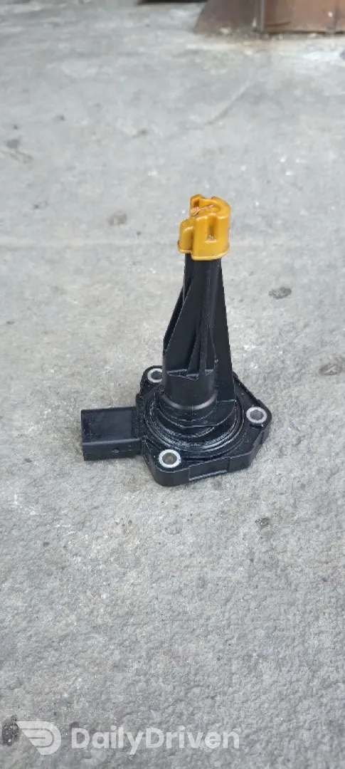 Senzor nivel ulei BMW I8 l12, sonda nivel ulei 7638342