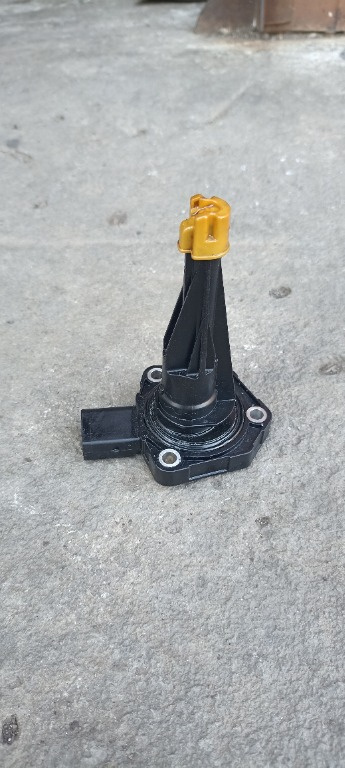 Senzor nivel ulei BMW Seria 7 G12 740ix 740Lx, B58, sonda nivel ulei 7638342
