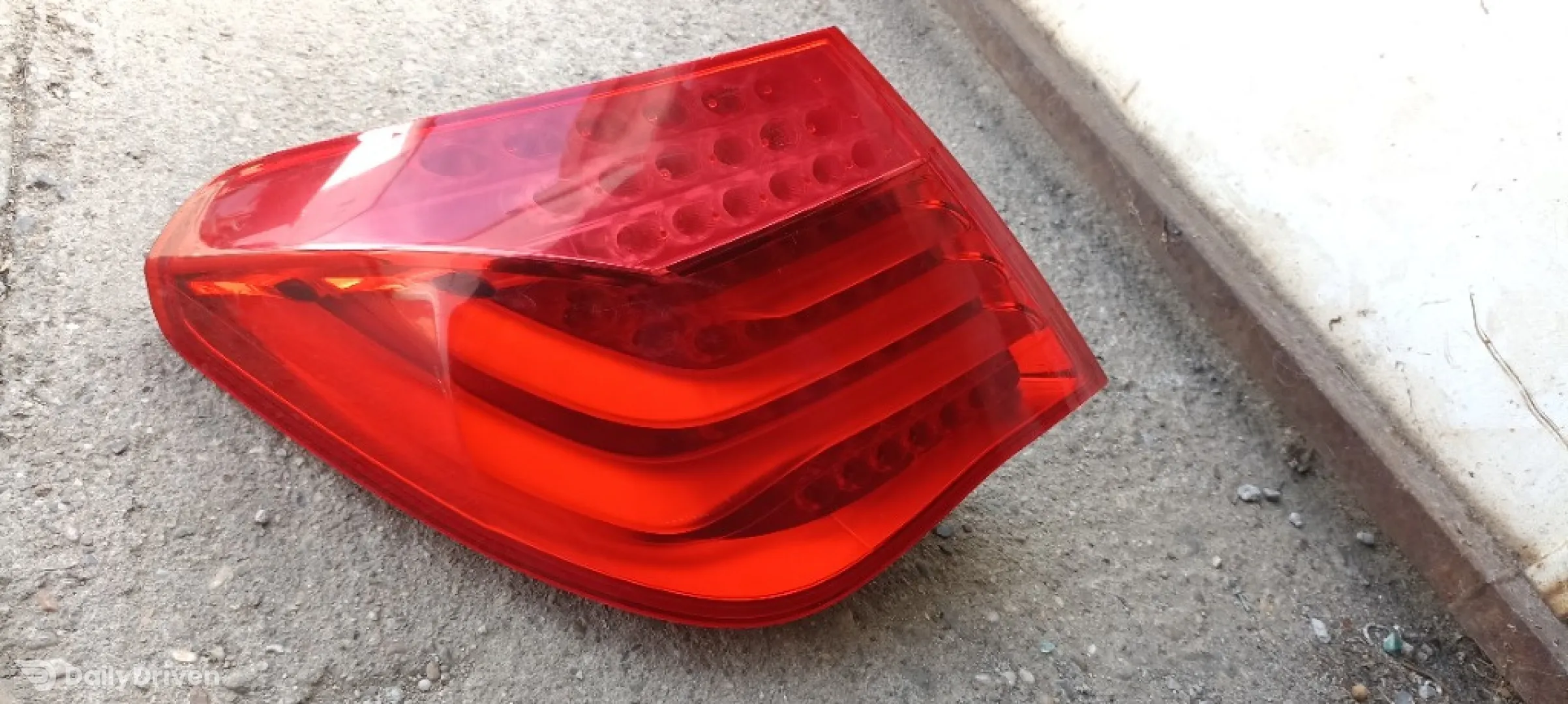 Stop stanga aripa BMW Seria 7 F01 F02 F03 F04, stop stanga aripa 7182197