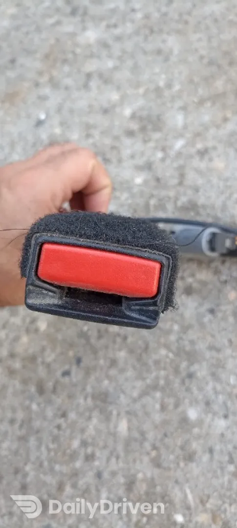 Pretensioner dreapta fata BMW X3, F25, 2009-2017, 7256646