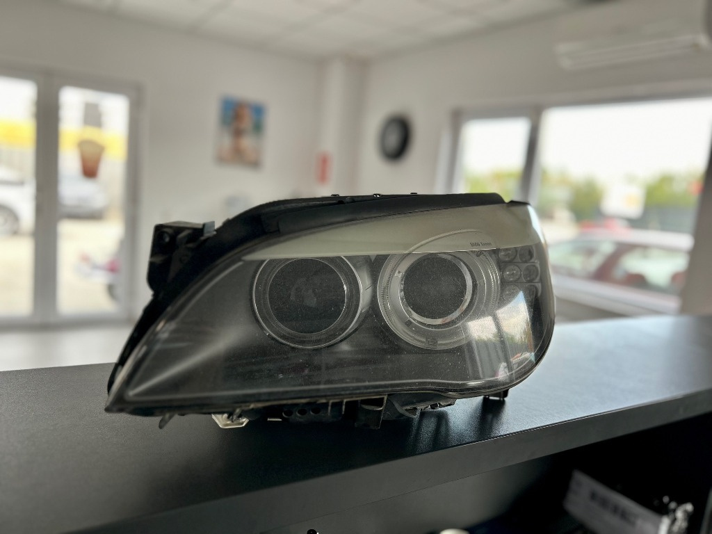 Far stanga bi-xenon BMW Seria 7 F01, far stanga bi-xenon 7182139