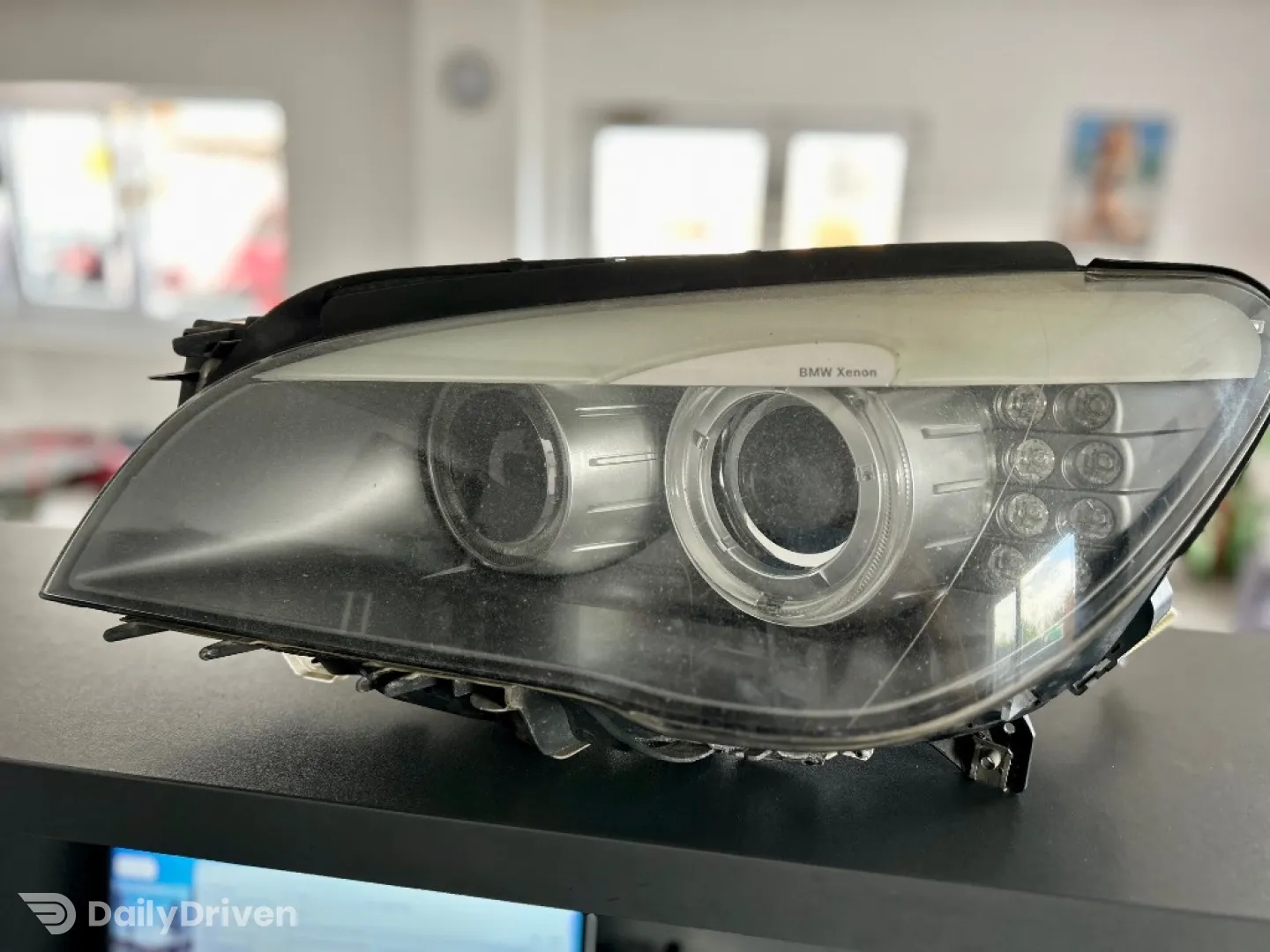 Far stanga bi-xenon BMW Seria 7 F01, far stanga bi-xenon 7182139