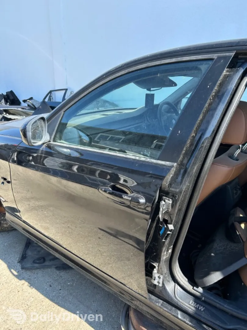 Usa fata spate stanga dreapta BMW Seria 3 E90, usi BMW Seria 3 E90