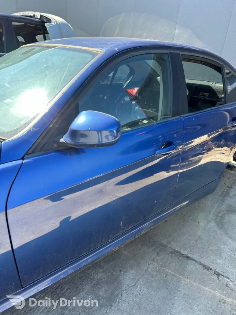 Usa fata spate stanga dreapta BMW Seria 3 E90, usi BMW Seria 3 E90