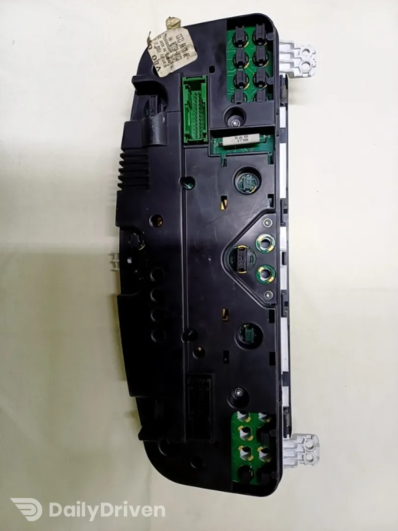 Ceas bord - Toyota Avensis 1 generation [1997 - 2000] wagon 2.0 MT (128 hp)