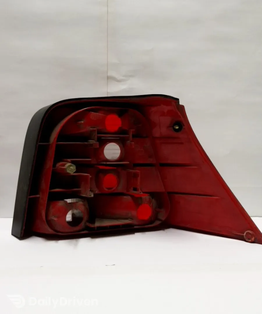 Lampă spate - Parte montare: Stânga, Varianta: Hatchback - Volkswagen Golf 4 generation [1997 - 2006] Hatchback 5-doors