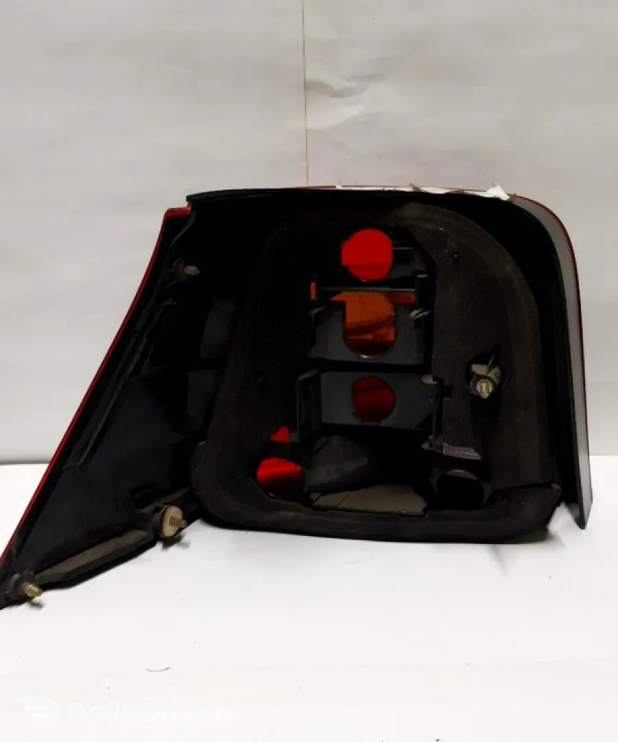 Lampă spate - Parte montare: Dreapta, Varianta: Hatchback - Volkswagen Golf 4 generation [1997 - 2006] Hatchback 3-doors