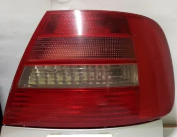 Lampă spate - Parte montare: Dreapta, Varianta: Sedan - Audi A4 B5 [restyling] [1997 - 2001] Sedan