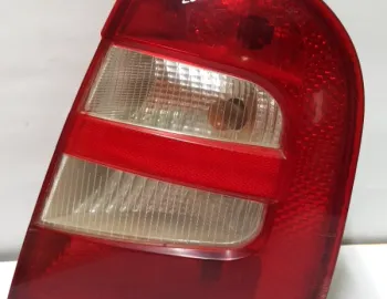Lampă spate - Parte montare: Dreapta, Varianta: Hatchback - Skoda Fabia 6Y [1999 - 2004]