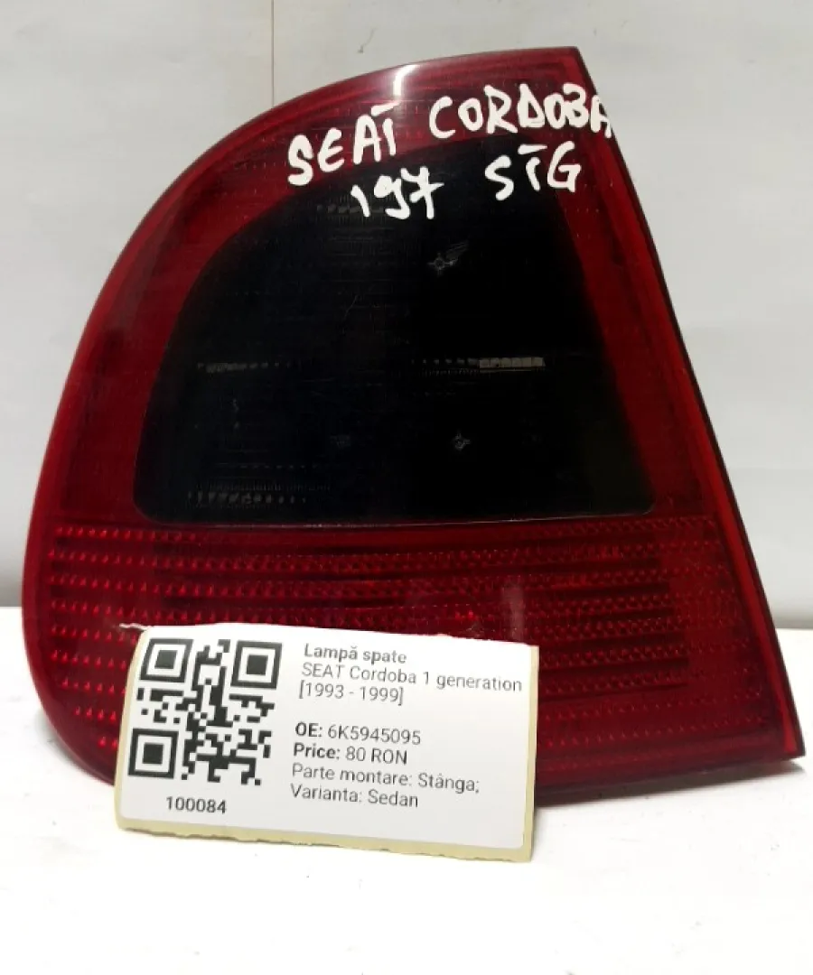 Lampă spate - Parte montare: Stânga, Varianta: Sedan - SEAT Cordoba 1 generation [1993 - 1999] Sedan