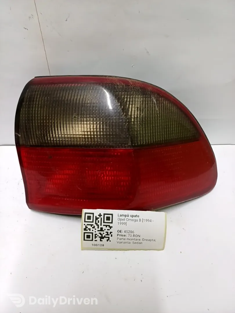 Lampă spate - Parte montare: Dreapta, Varianta: Sedan - Opel Omega B [1994 - 1999] Sedan