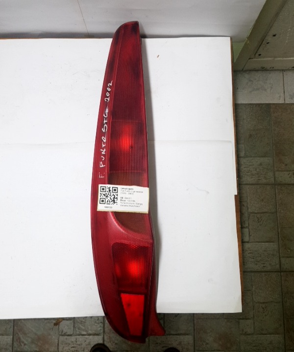 Lampă spate - Parte montare: Stânga, Varianta: Hatchback - Fiat Punto 2 generation [1999 - 2003] Hatchback 3-doors