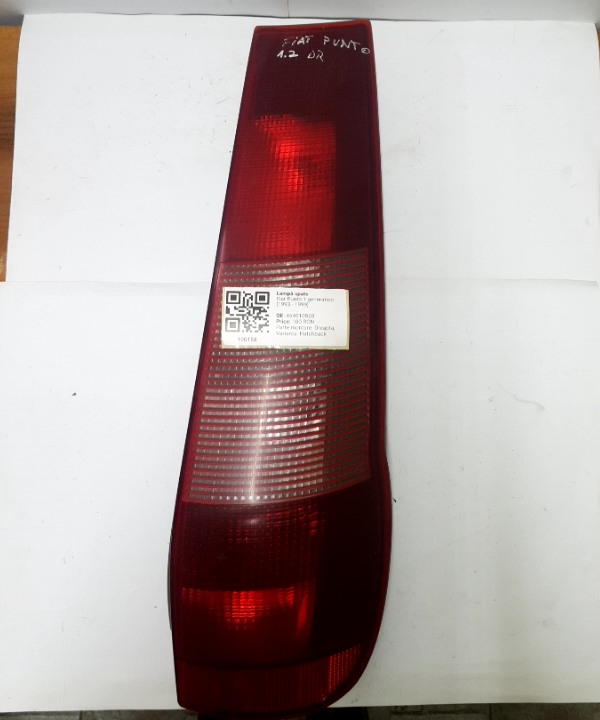 Lampă spate - Parte montare: Dreapta, Varianta: Hatchback - Fiat Punto 1 generation [1993 - 1999] Hatchback