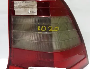 Lampă spate - Parte montare: Dreapta, Varianta: Wagon 5 uși - Mercedes-Benz C-Class W202 [1993 - 1997] wagon 5-doors