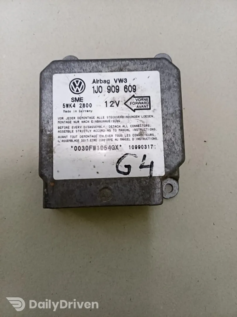 Modul airbag - Volkswagen Golf 4 generation [1997 - 2006] Hatchback 3-doors 1.9 TDI MT (90 hp)
