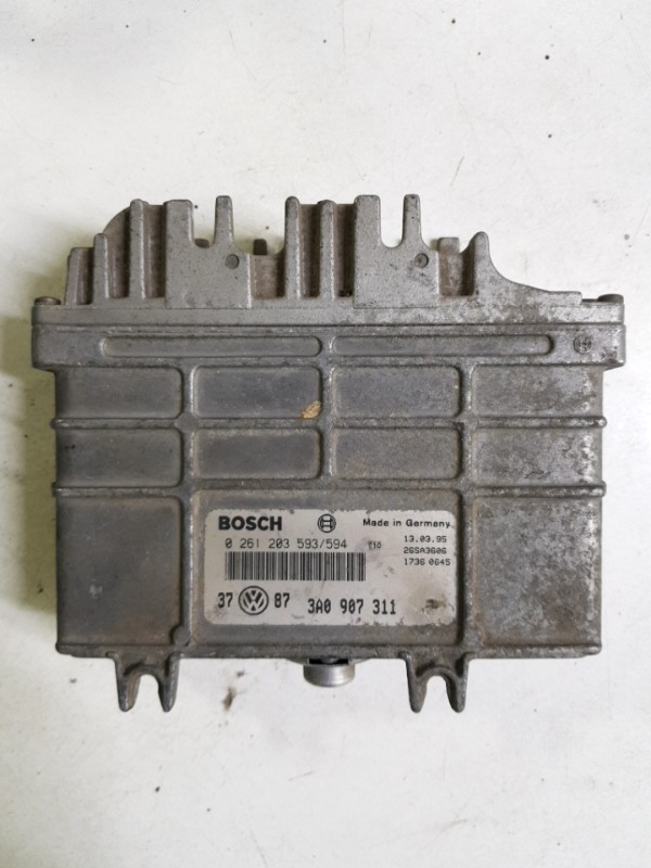 Calculator ECU - Volkswagen Golf 3 generation [1991 - 1998] Hatchback 3-doors 1.4 4MT (60 hp)