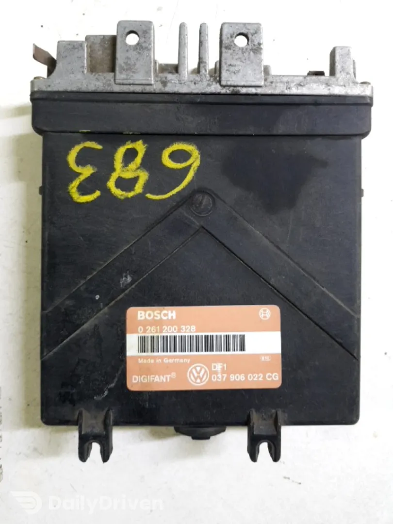 Calculator ECU - Volkswagen Passat B4 [1993 - 1997] Sedan 2.0 MT (115 hp)