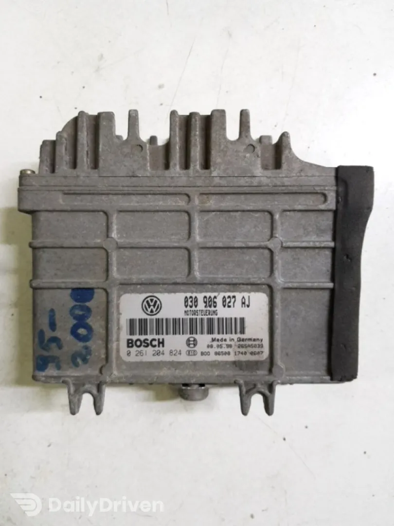 Calculator ECU - Volkswagen Polo 3 generation [1994 - 2001] Hatchback 5-doors 1.0 MT (50 hp)