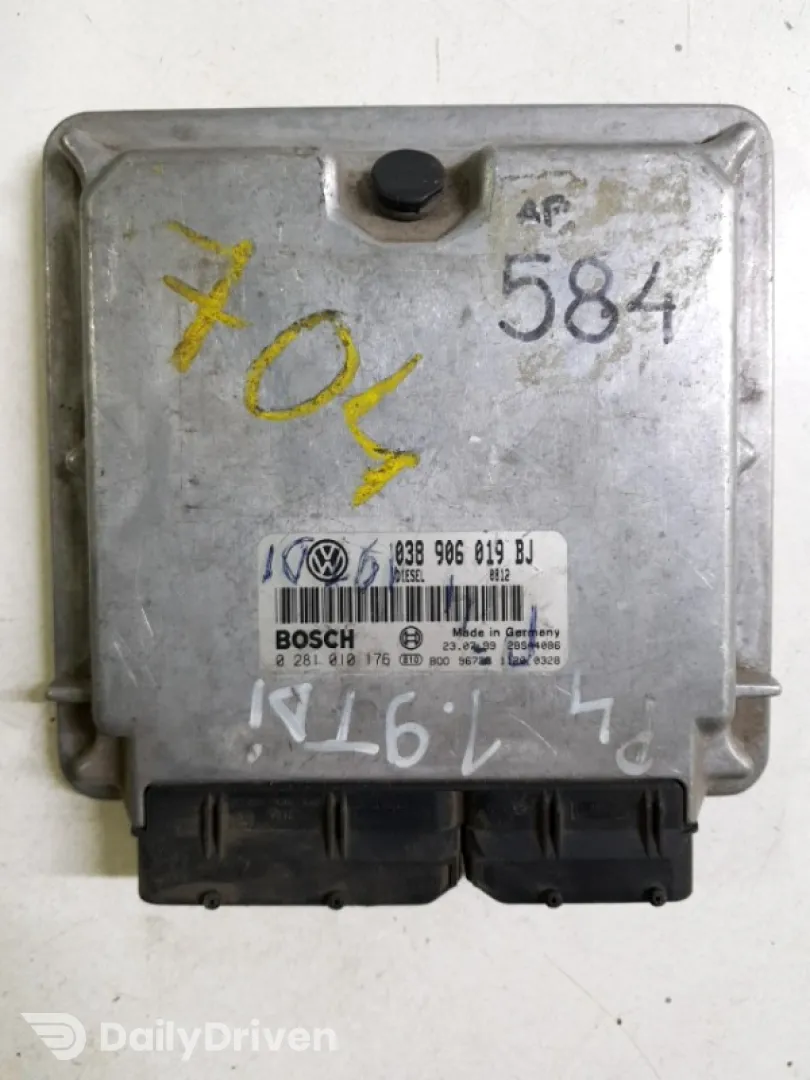 Calculator ECU - Volkswagen Passat B5 [1996 - 2000] wagon 1.9 TDI MT (110 hp)