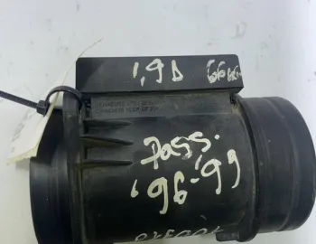 Debitmetru aer - Volkswagen Passat B5 [1996 - 2000] wagon 1.9 TDI MT (90 hp)
