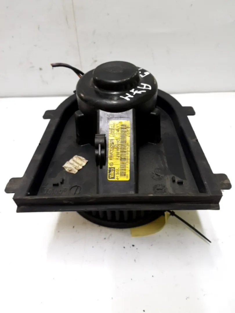 Ventilator habitaclu - Volkswagen Golf 4 generation [1997 - 2006] Hatchback 3-doors 1.9 TDI MT (110 hp)