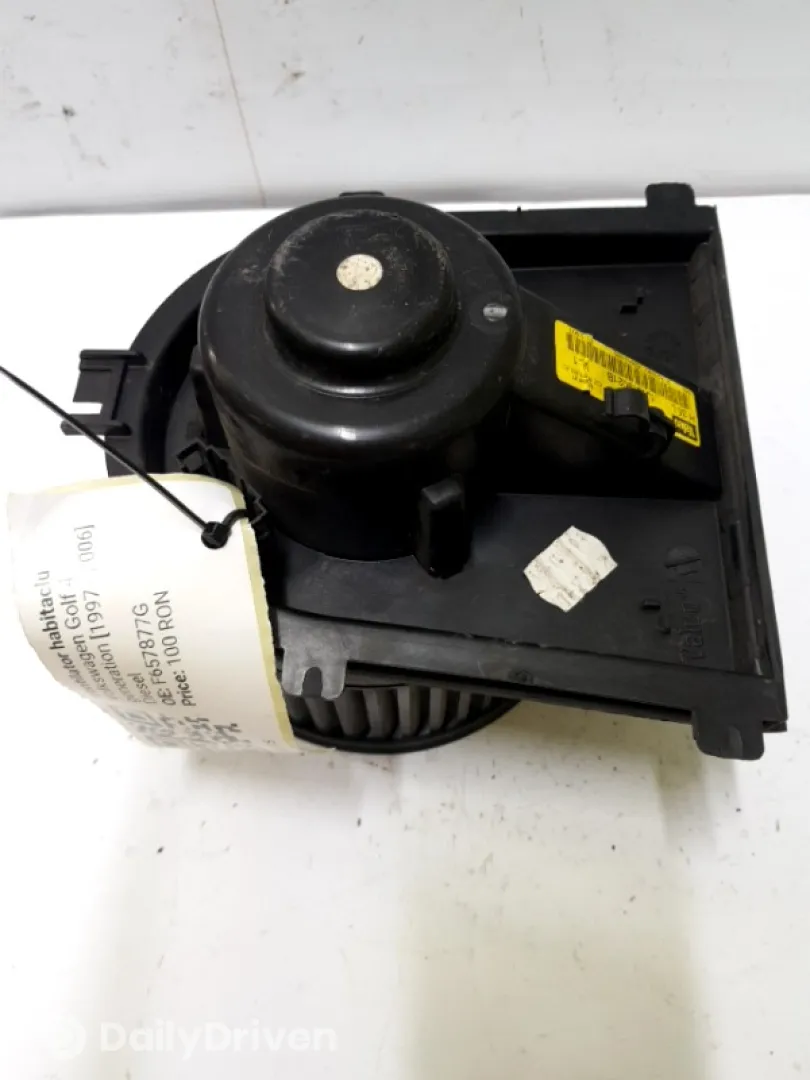 Ventilator habitaclu - Volkswagen Golf 4 generation [1997 - 2006] Hatchback 3-doors 1.9 TDI MT (100 hp)