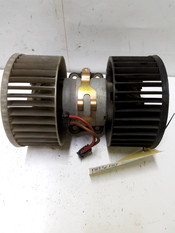 Ventilator habitaclu - BMW 3 Series E36 [1990 - 2000] Sedan 320i MT (150 hp)