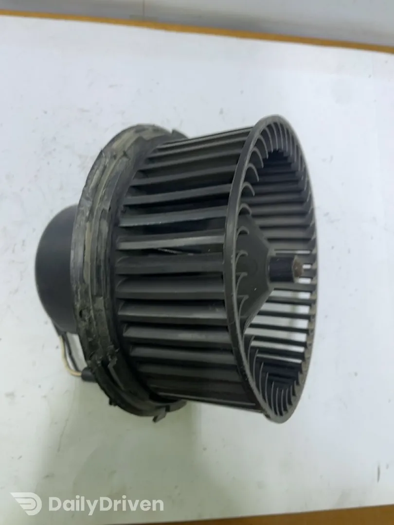 Ventilator habitaclu - Ford Mondeo 1 generation [1993 - 1996] Sedan 1.8 MT (116 hp)