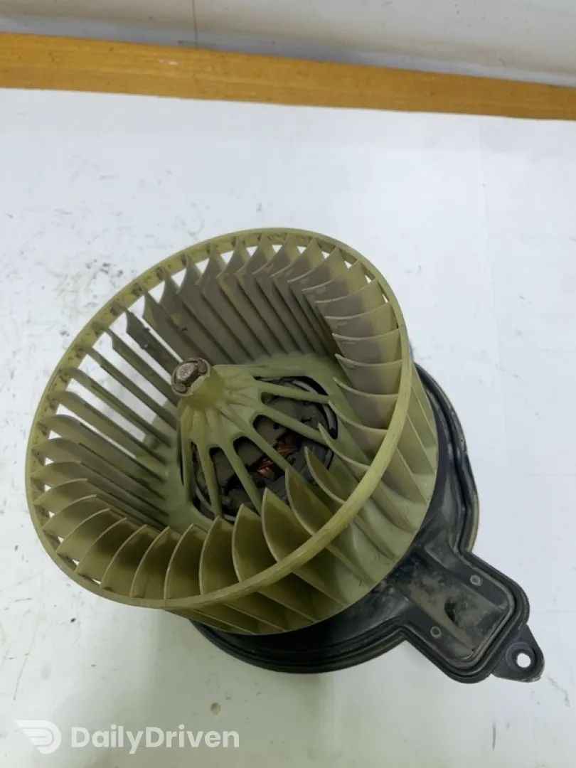 Ventilator habitaclu - Peugeot 306 1 generation [1993 - 1997] Hatchback 5-doors 1.6 MT (90 hp)