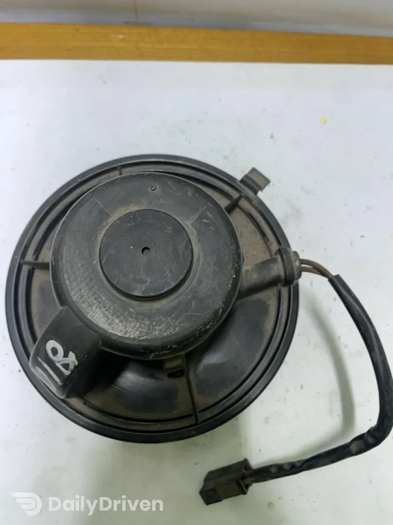 Ventilator habitaclu - Audi 80 5 generation (B4) [1991 - 1996]