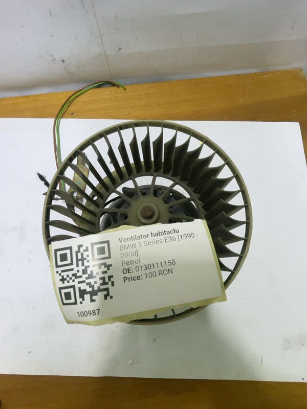 Ventilator habitaclu - BMW 3 Series E36 [1990 - 2000] Sedan 320i MT (150 hp)