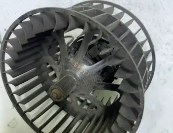 Ventilator habitaclu - Opel Corsa B [restyling] [1997 - 2000] Hatchback 5-doors 1.2 MT (65 hp)
