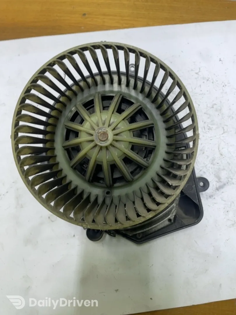 Ventilator habitaclu - Volkswagen Passat B5 [1996 - 2000] Sedan 4-doors 1.9 TDI MT (115 hp)