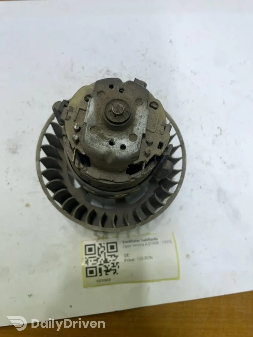 Ventilator habitaclu - Opel Vectra A [1988 - 1995] Hatchback 1.4 MT (75 hp)