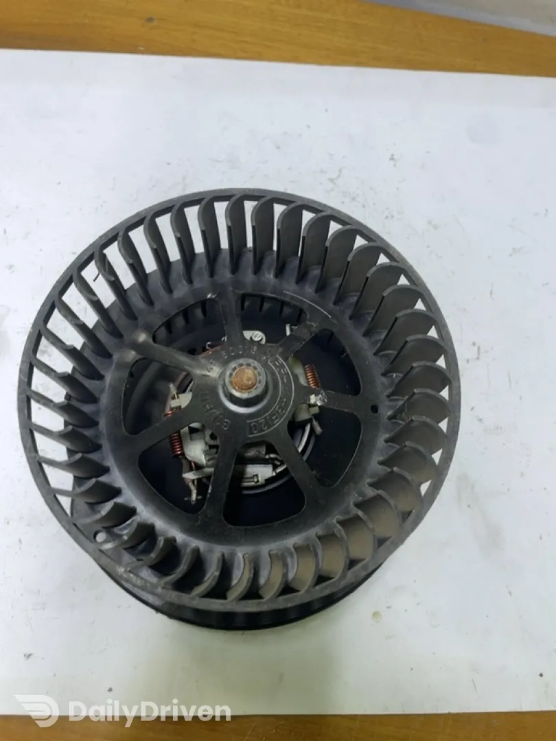 Ventilator habitaclu - Volkswagen Sharan 1 generation [1995 - 2000] Minivan 5-doors 1.9 TDI MT (110 hp)