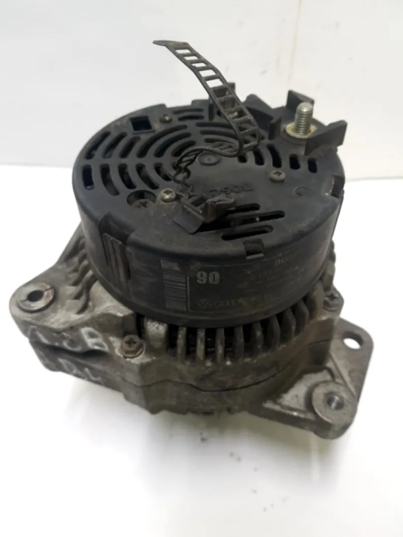 Alternator - Audi 80 B4 [1991 - 1996] Sedan 2.0 MT (90 hp)