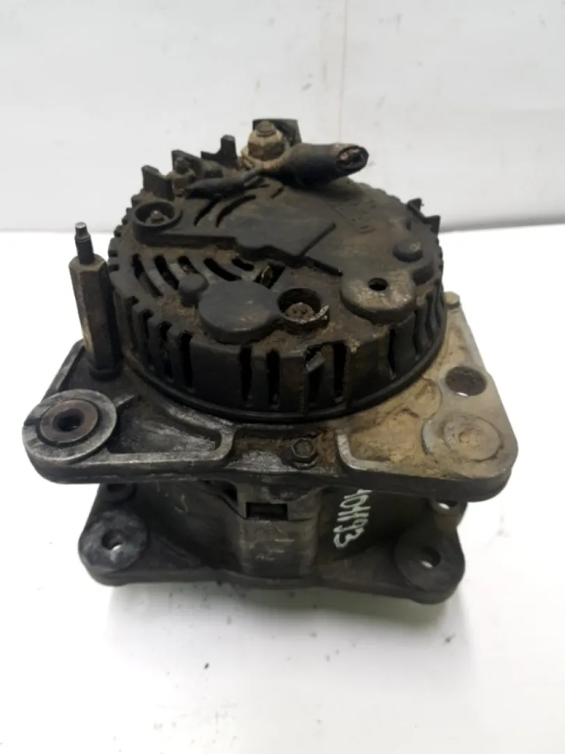 Alternator - Audi 80 B4 [1991 - 1996] Sedan 1.9 MT (75 hp)
